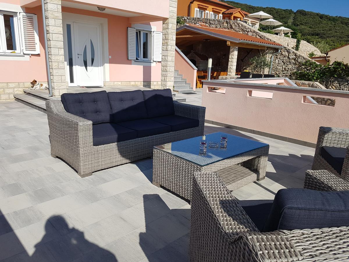 Apartmani Ivana Cres Exterior foto